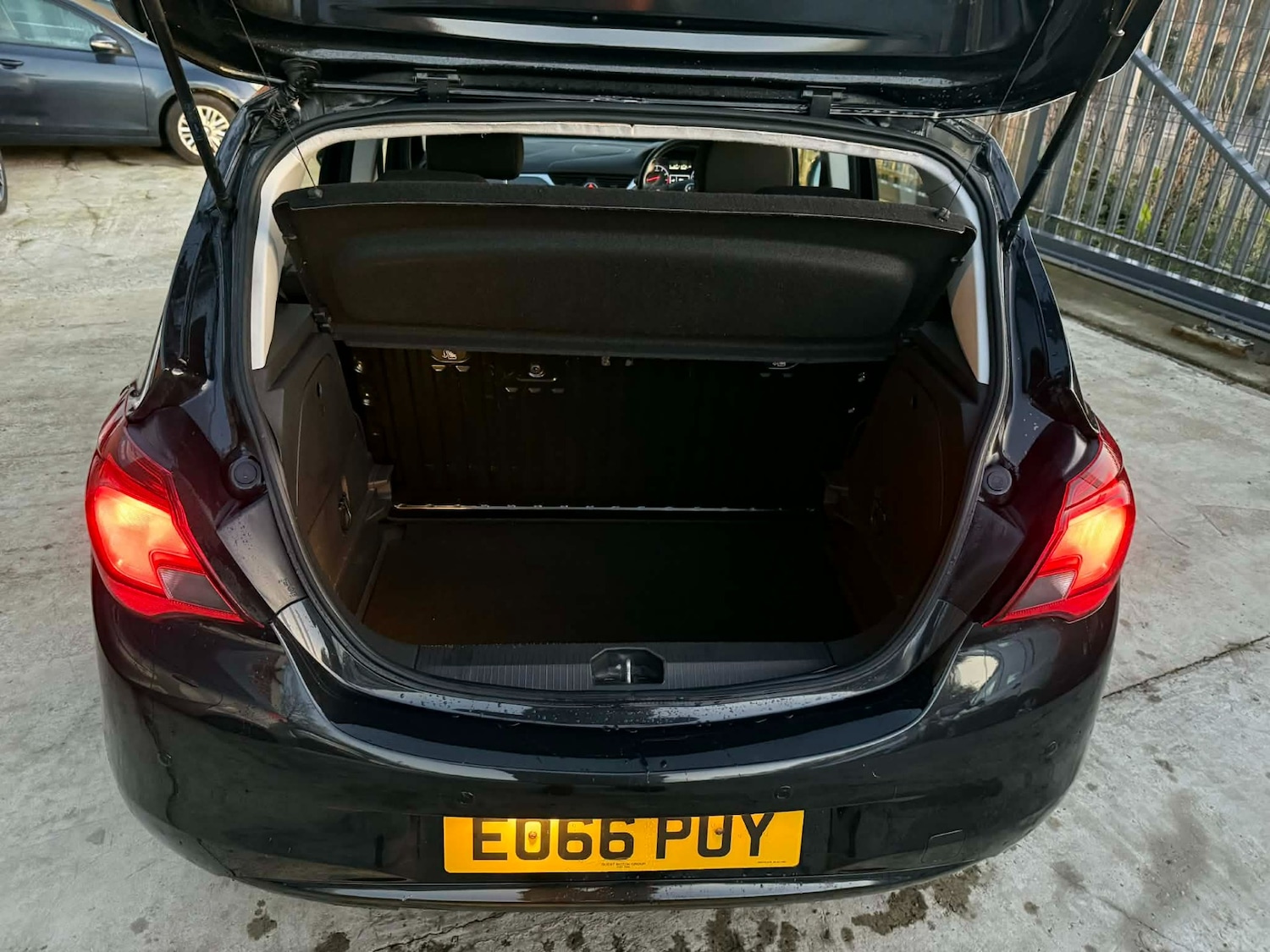 Used Vauxhall Corsa 2016 for sale - 76627057: Photo 14