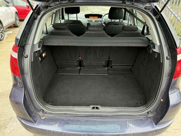 Used Citroen C4 Picasso 2010 for sale - 76316878: Photo 14