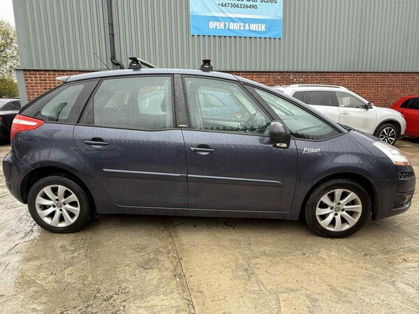 Used Citroen C4 Picasso 2010 for sale - 76316878: Photo 5