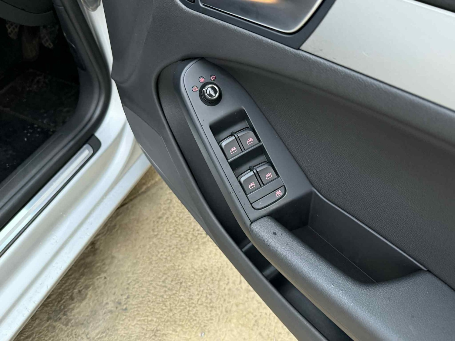 Used Audi A5 2010 for sale - 76452713: Photo 14