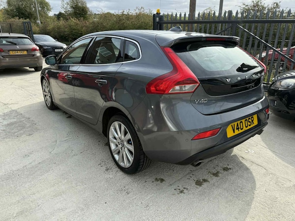 Used Volvo V40 2013 for sale - 76177691: Photo 8