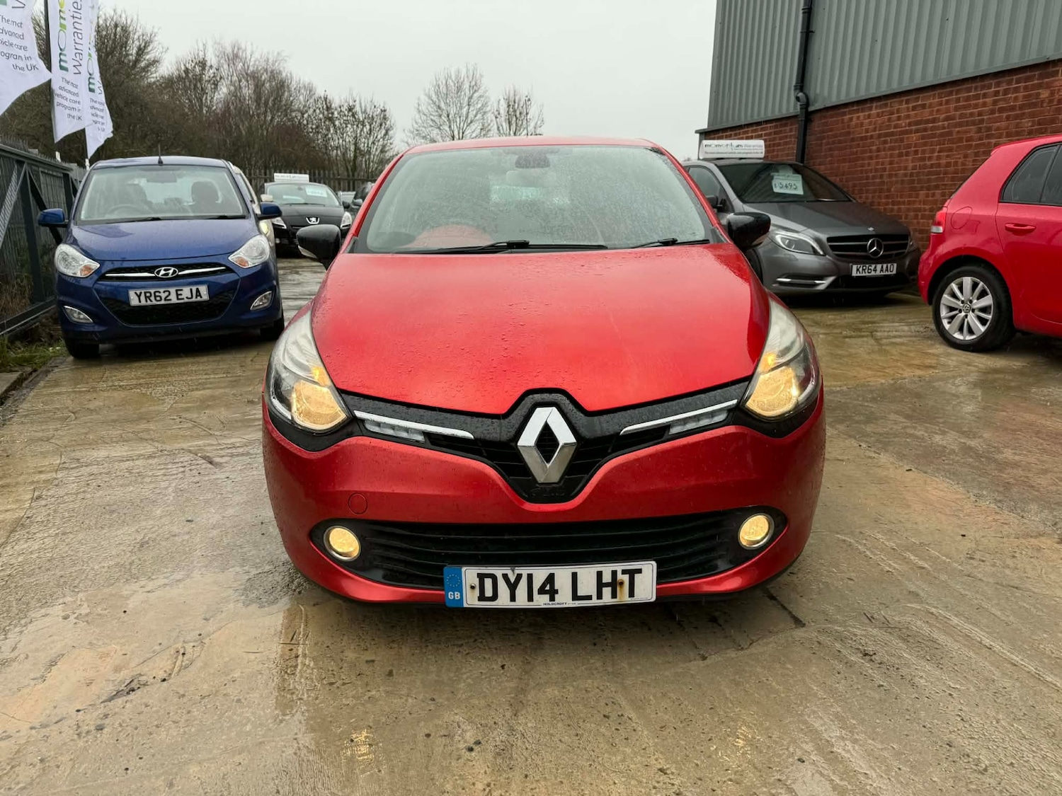 Used Renault Clio 2014 for sale - 76853884: Photo 3