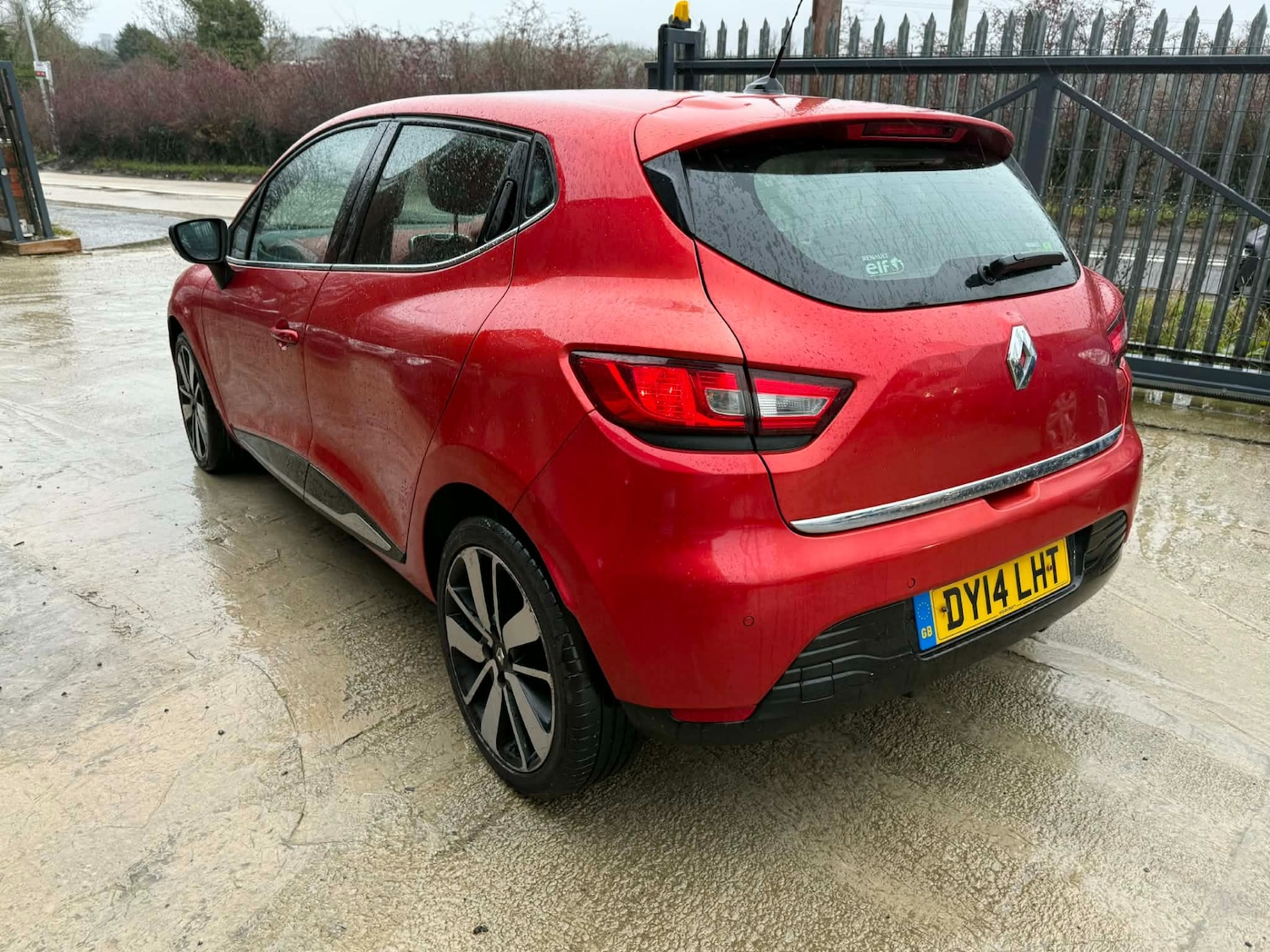 Used Renault Clio 2014 for sale - 76853884: Photo 8