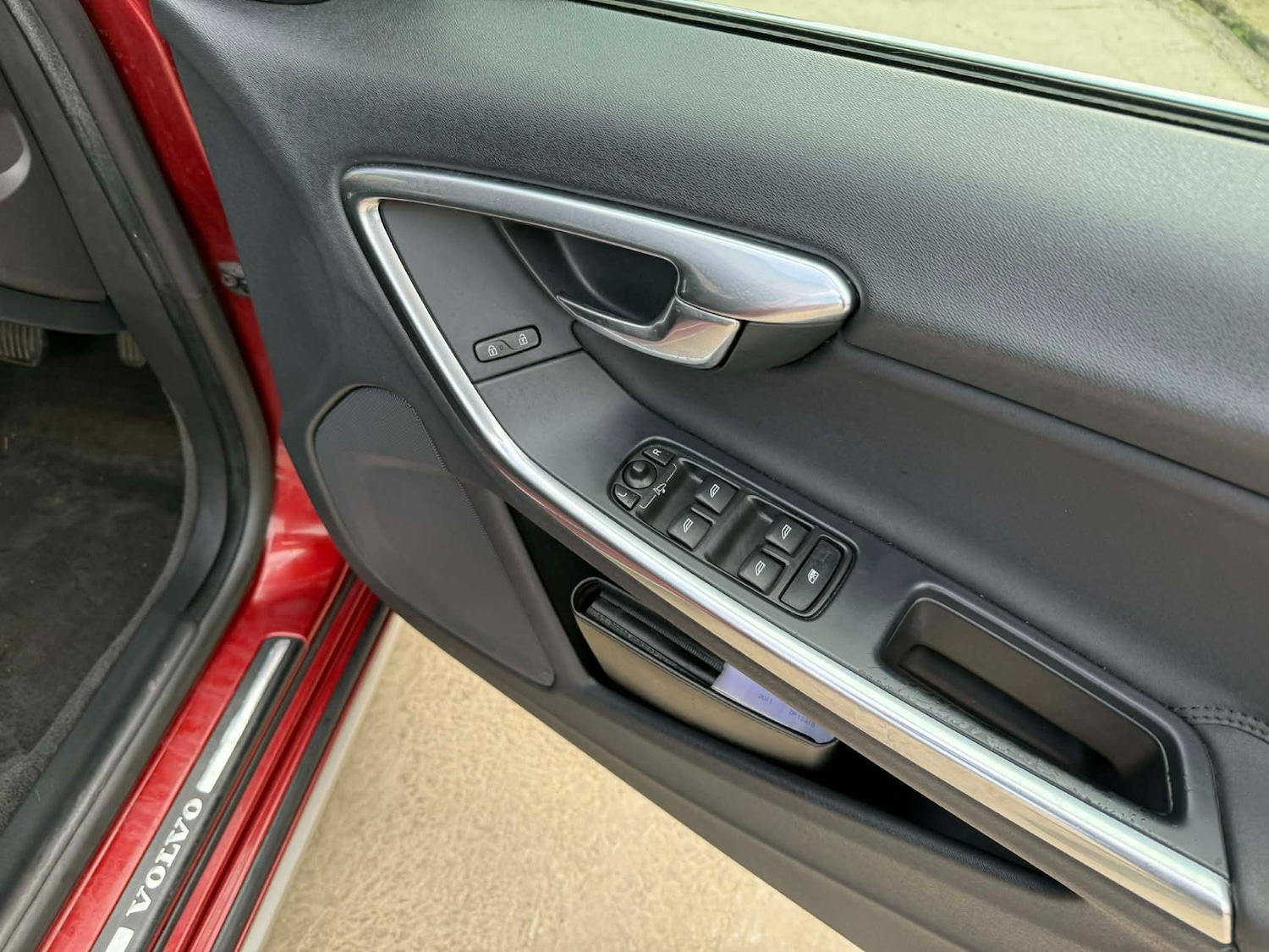 Used Volvo S60 2011 for sale - 77878066: Photo 15