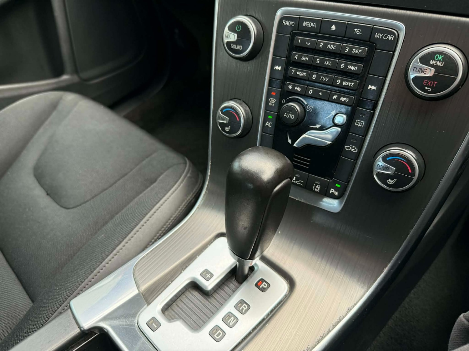 Used Volvo S60 2011 for sale - 77878066: Photo 17