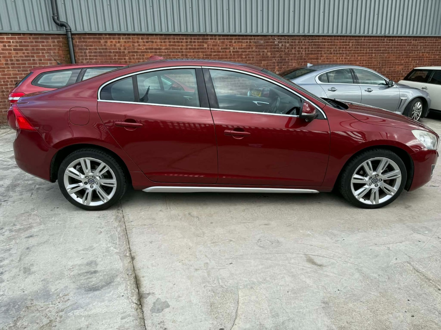 Used Volvo S60 2011 for sale - 77878066: Photo 5