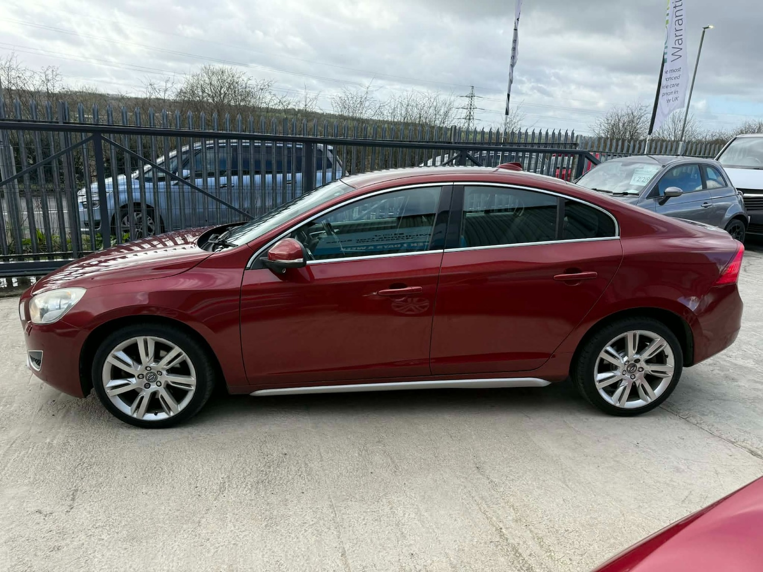 Used Volvo S60 2011 for sale - 77878066: Photo 8
