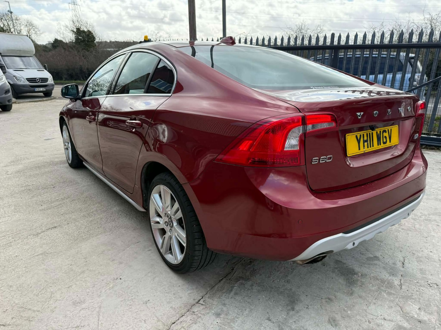 Used Volvo S60 2011 for sale - 77878066: Photo 9