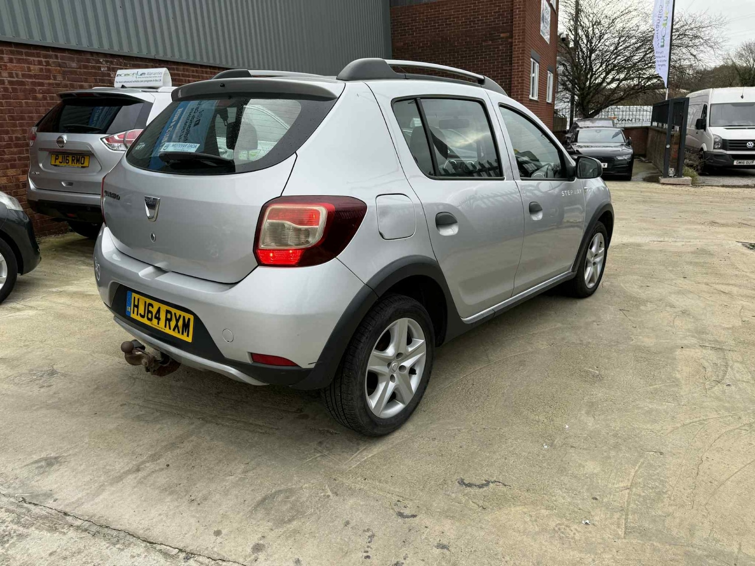 Used Dacia Sandero Stepway 2014 for sale - 76526143: Photo 7