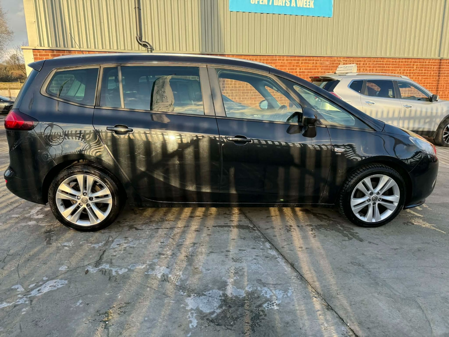 Used Vauxhall Zafira 2016 for sale - 76669921: Photo 5