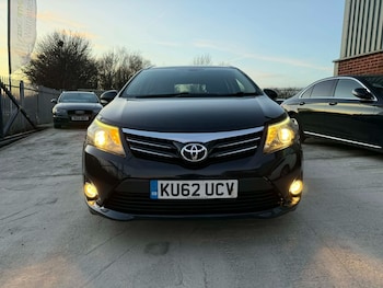 Used Toyota Avensis 2012 for sale - 77661996: Photo