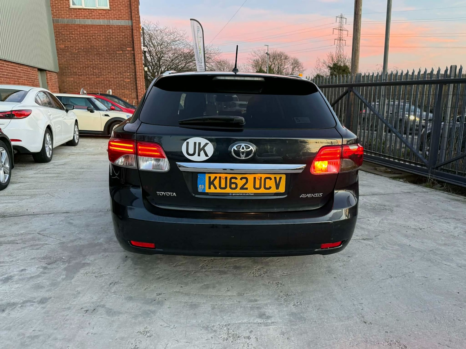 Used Toyota Avensis 2012 for sale - 77661996: Photo 7