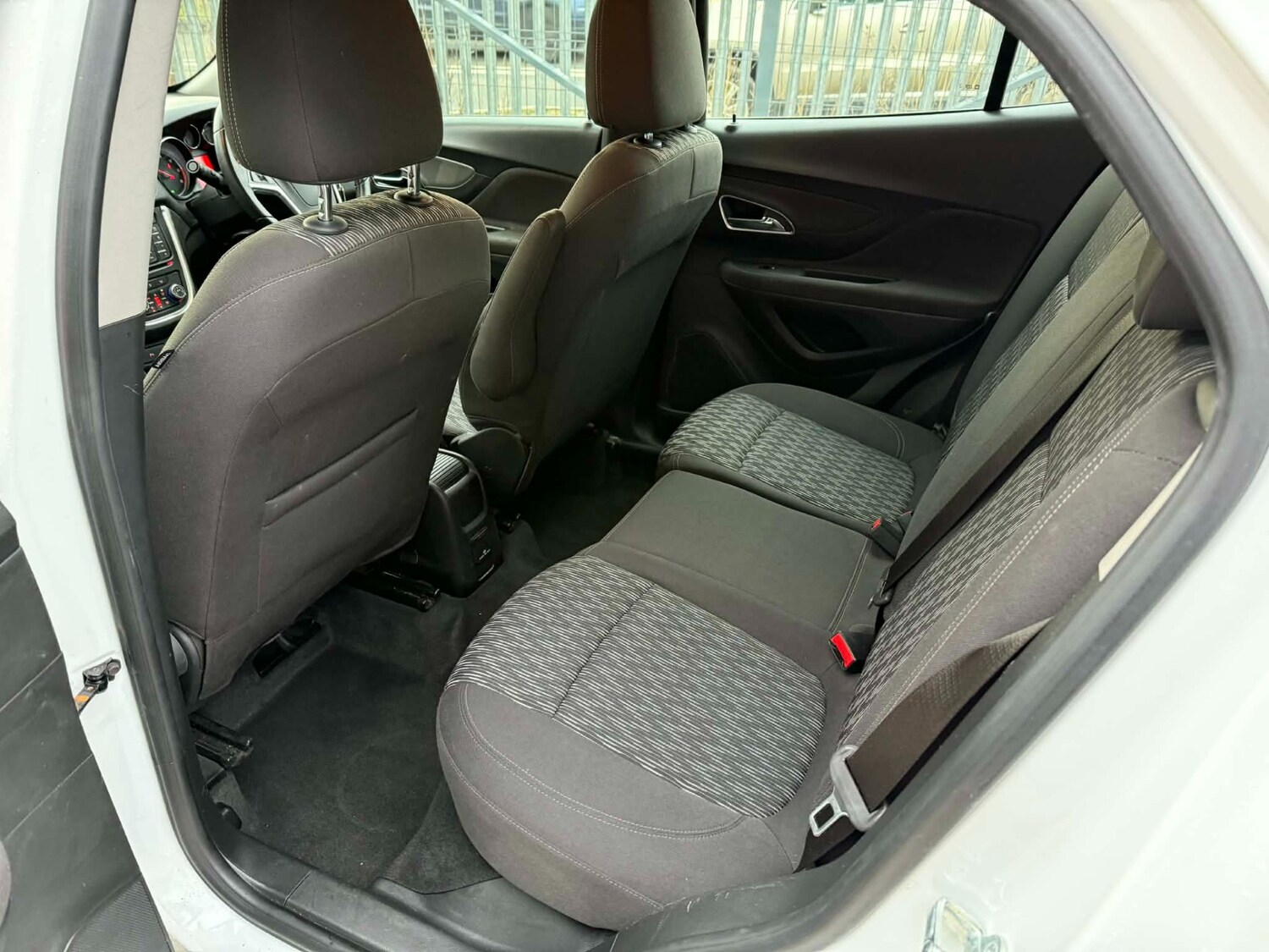 Used Vauxhall Mokka 2015 for sale - 76940470: Photo 12