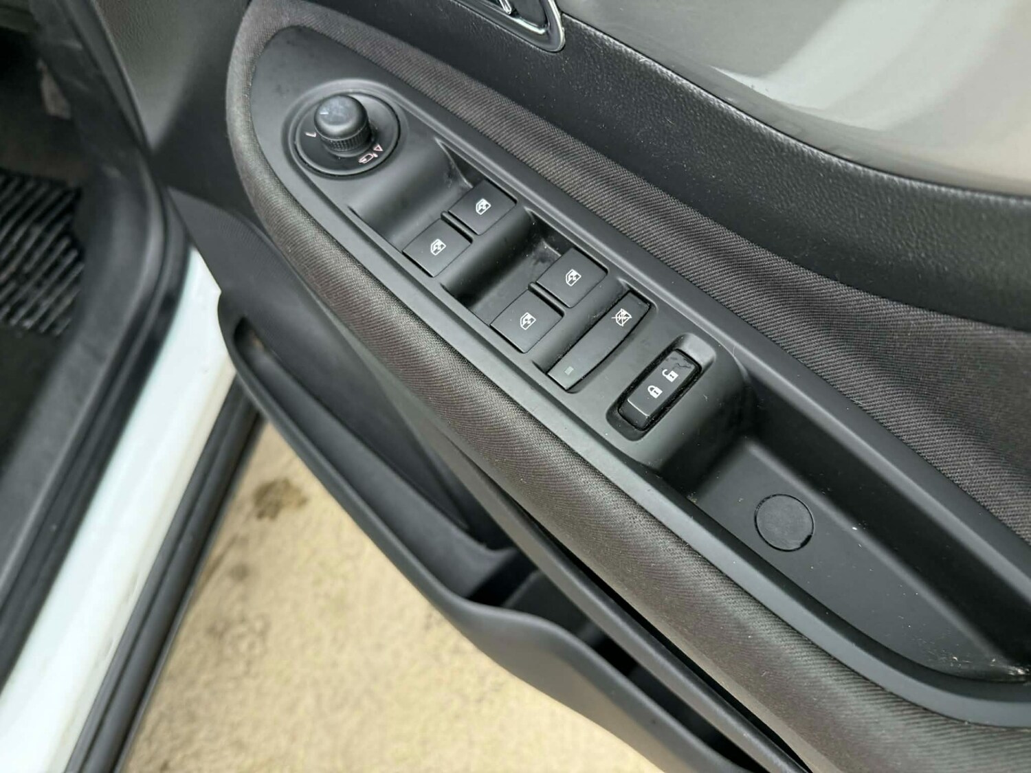 Used Vauxhall Mokka 2015 for sale - 76940470: Photo 16