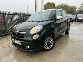 Used Fiat 500L 2013 for sale - 76316849: Photo