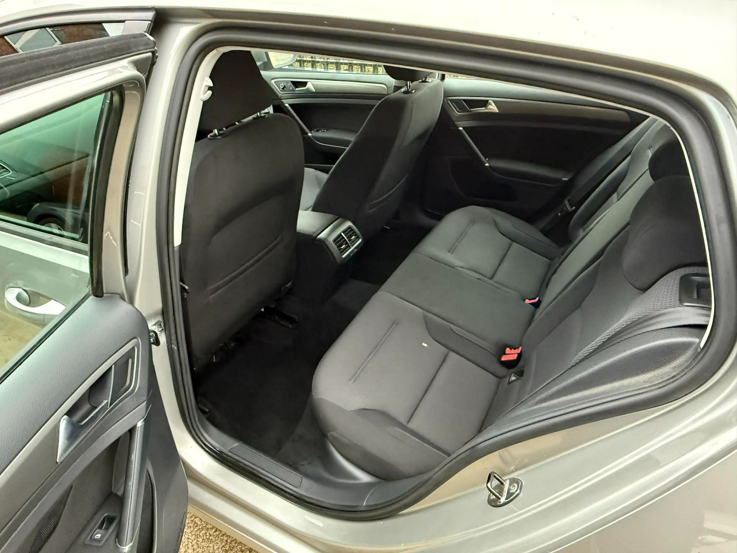 Used Volkswagen Golf 2012 for sale - 77394824: Photo 12