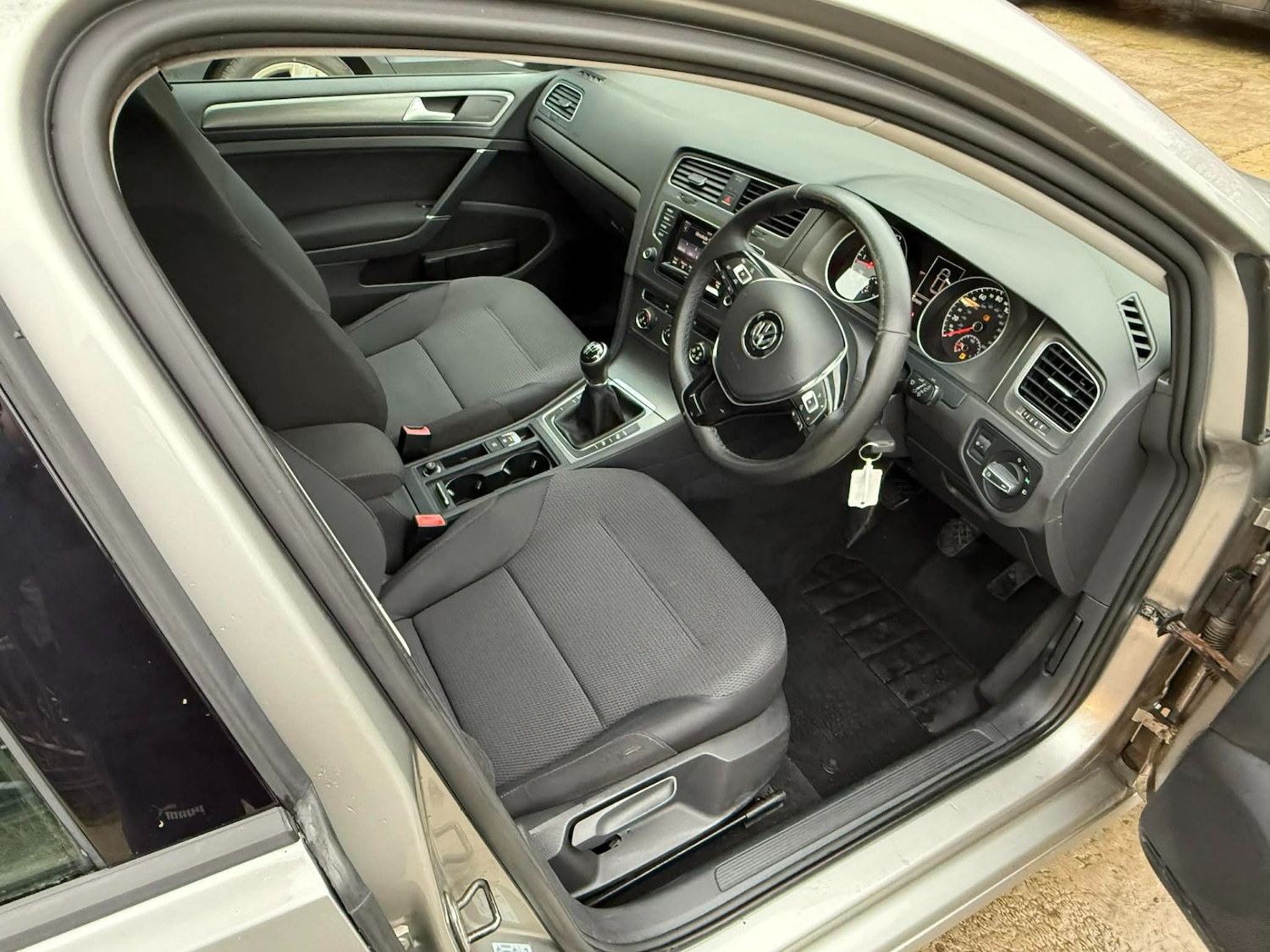 Used Volkswagen Golf 2012 for sale - 77394824: Photo 15