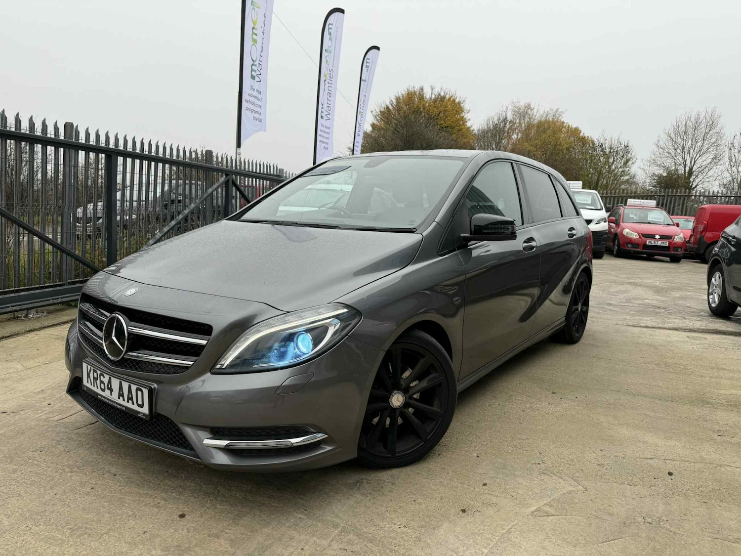 Used Mercedes-Benz B Class 2014 for sale - 76519655: Photo 2