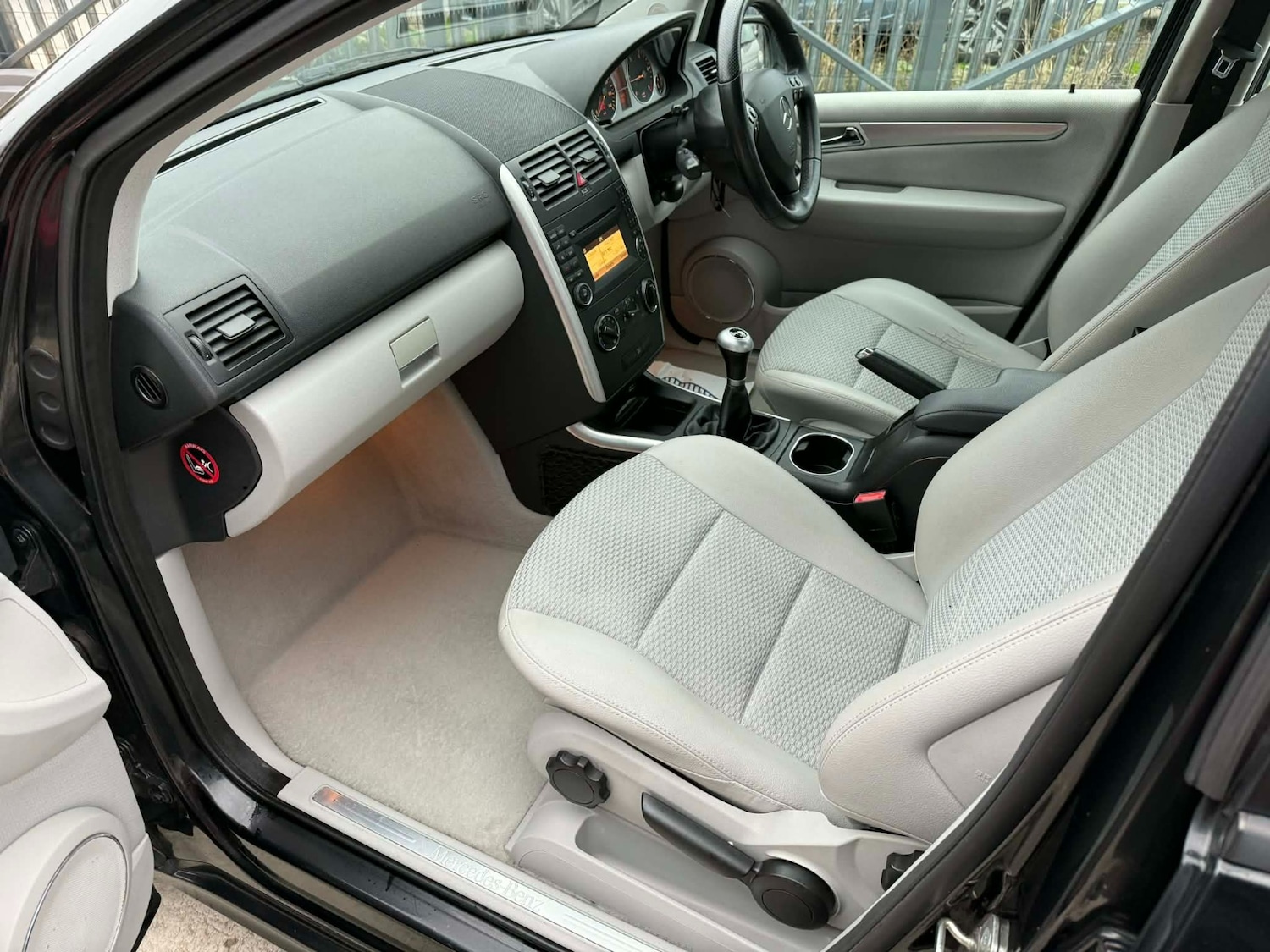 Used Mercedes-Benz A-Class 2011 for sale - 77791509: Photo 12