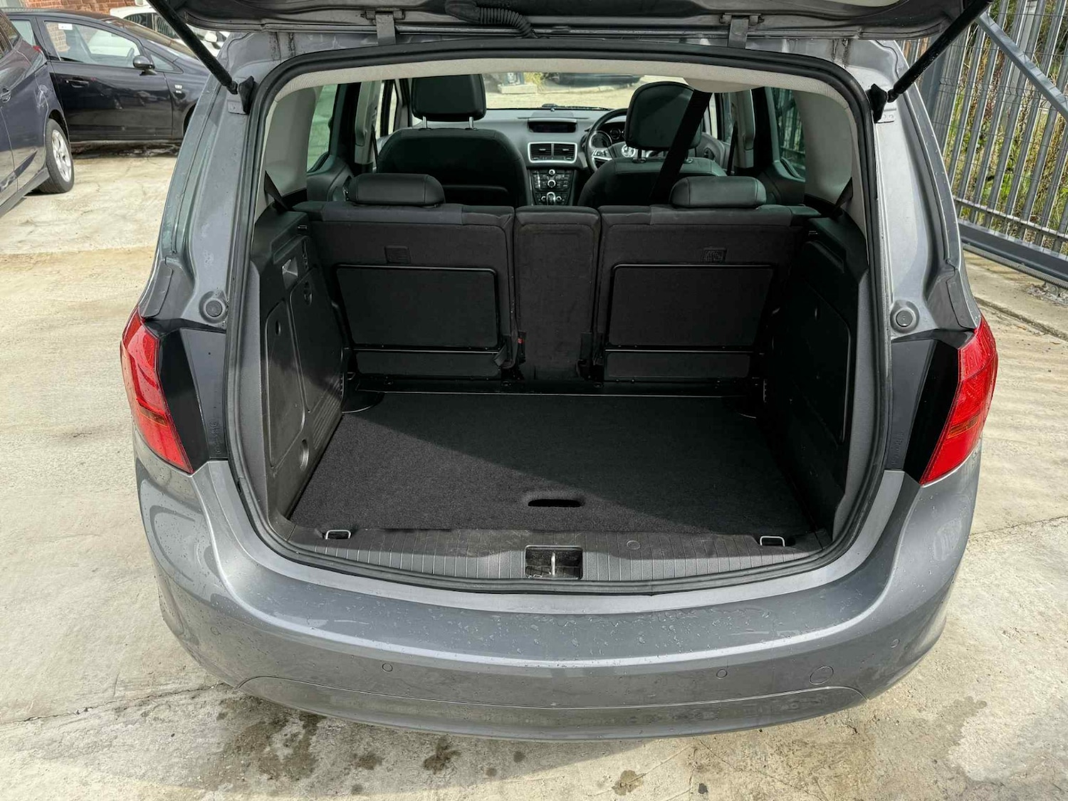 Vehicle 14