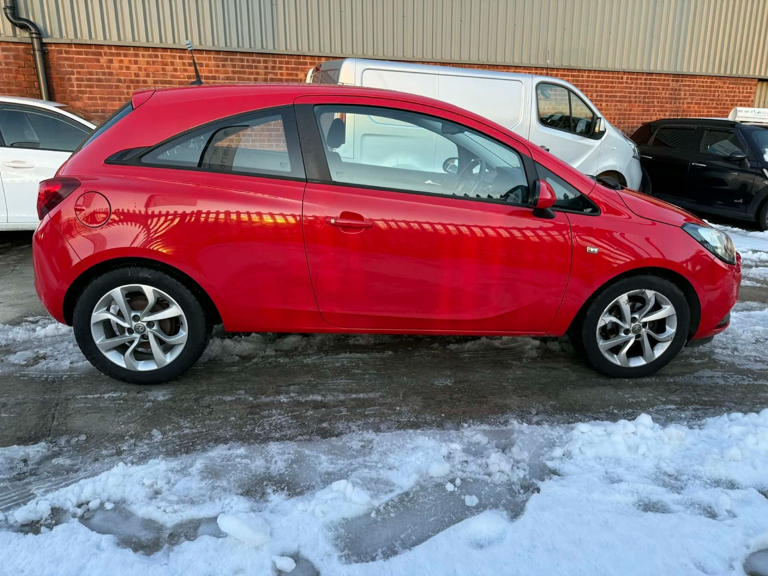 Used Vauxhall Corsa 2015 for sale - 77165144: Photo 5