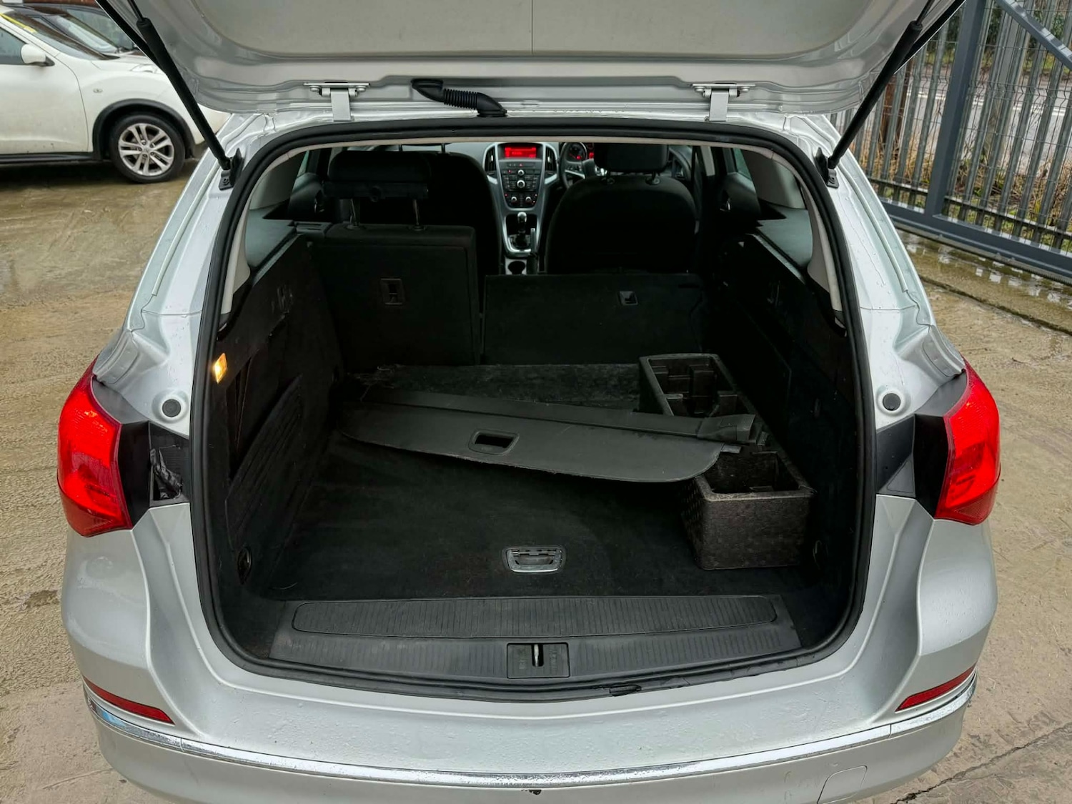 Used Vauxhall Astra 2015 for sale - 77394001: Photo 15