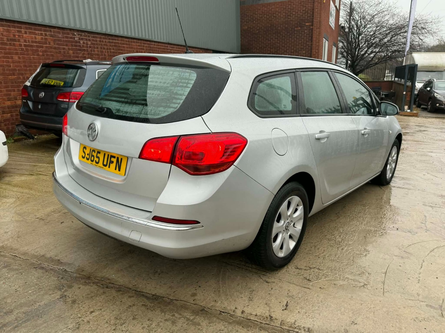 Used Vauxhall Astra 2015 for sale - 77394001: Photo 6