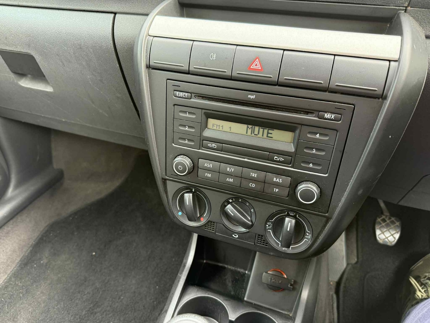 Used Volkswagen Fox 2009 for sale - 76178042: Photo 15