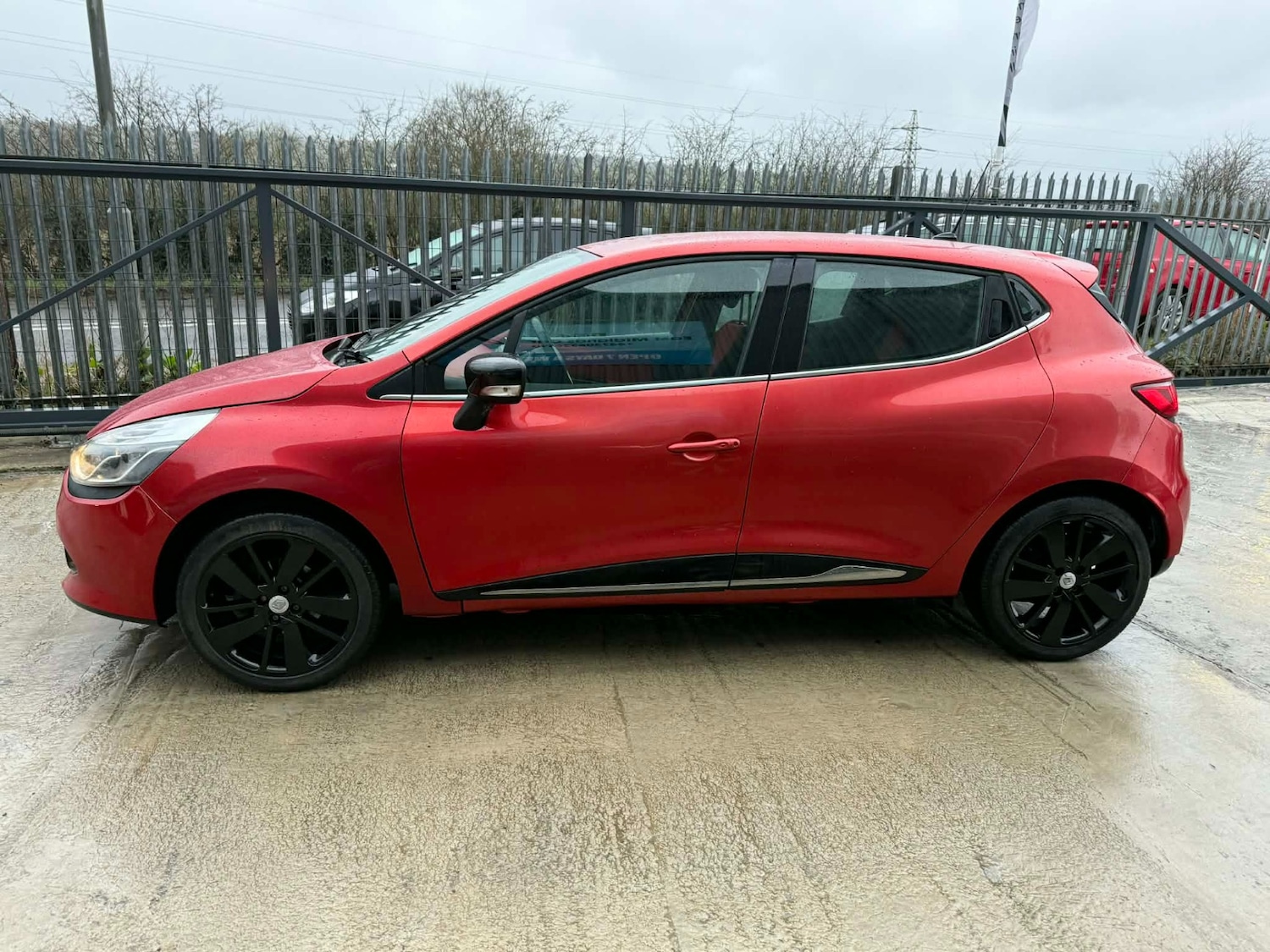 Used Renault Clio 2014 for sale - 77888964: Photo 9