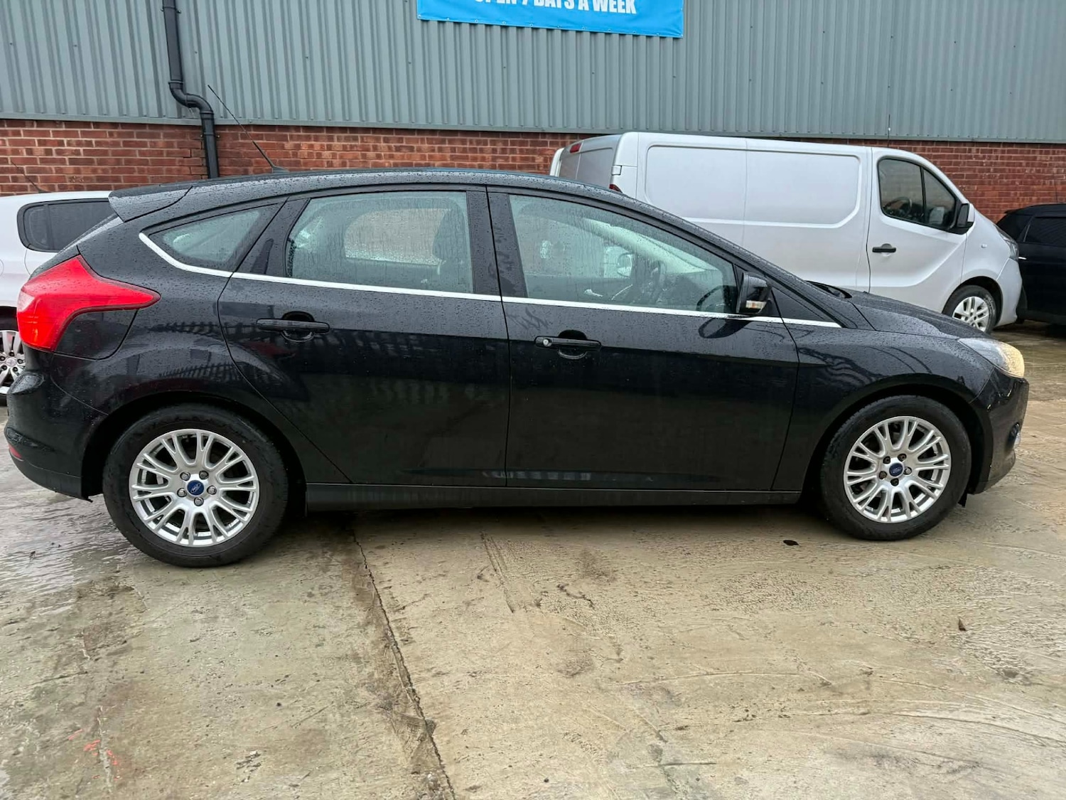 Used Ford Focus 2012 for sale - 77225396: Photo 5