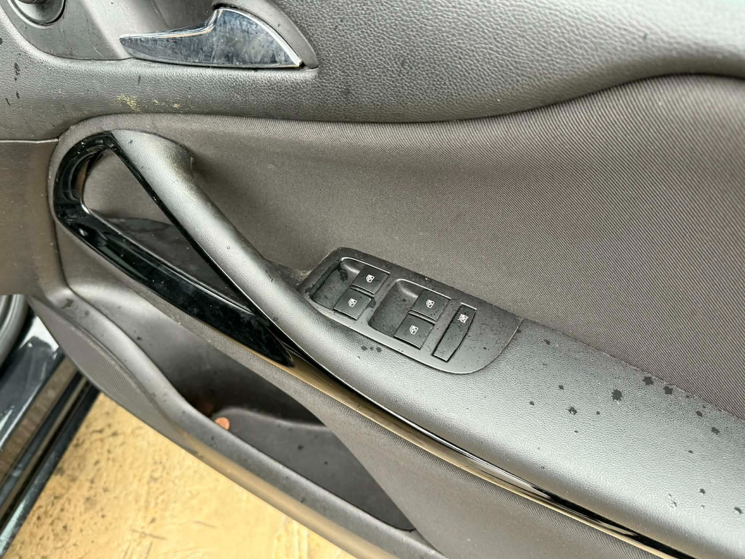 Used Vauxhall Zafira 2015 for sale - 77562596: Photo 16