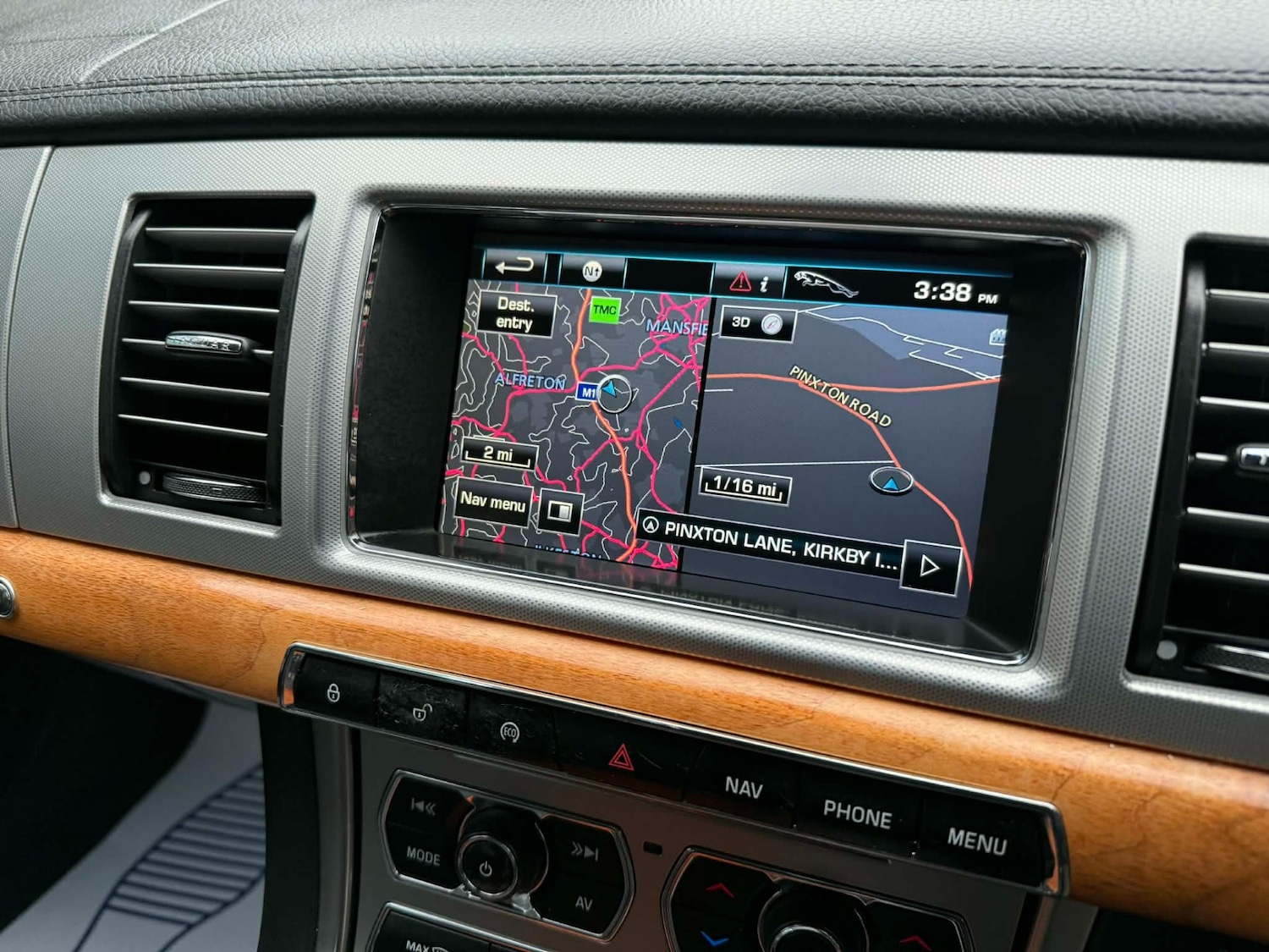 Used Jaguar XF 2012 for sale - 77395116: Photo 17