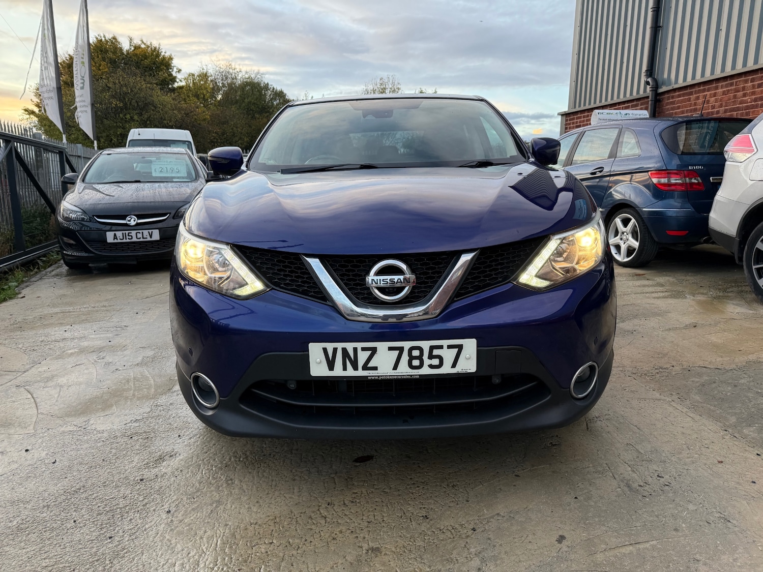 Used Nissan Qashqai 2016 for sale - 76324980: Photo 3