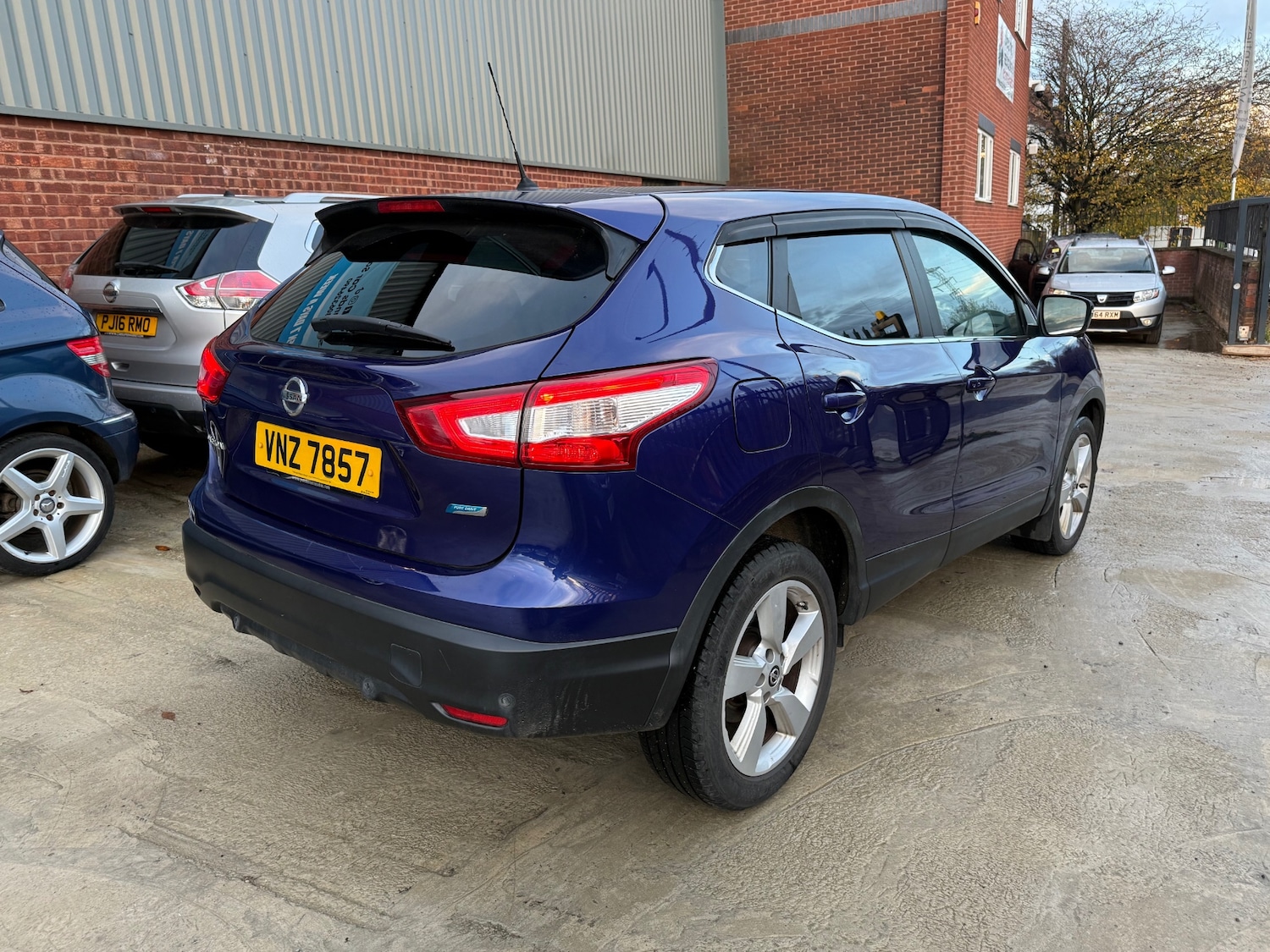 Used Nissan Qashqai 2016 for sale - 76324980: Photo 6