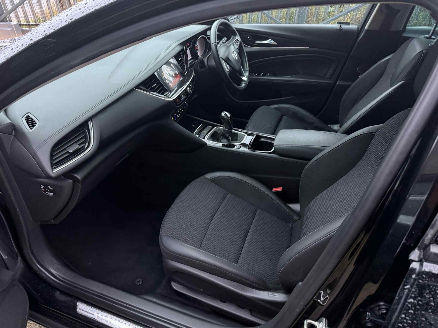 Used Vauxhall Insignia 2017 for sale - 76564986: Photo 12