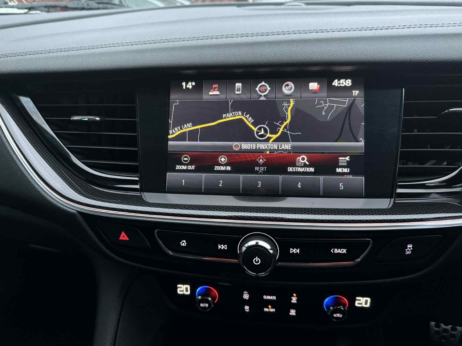 Used Vauxhall Insignia 2017 for sale - 76564986: Photo 17