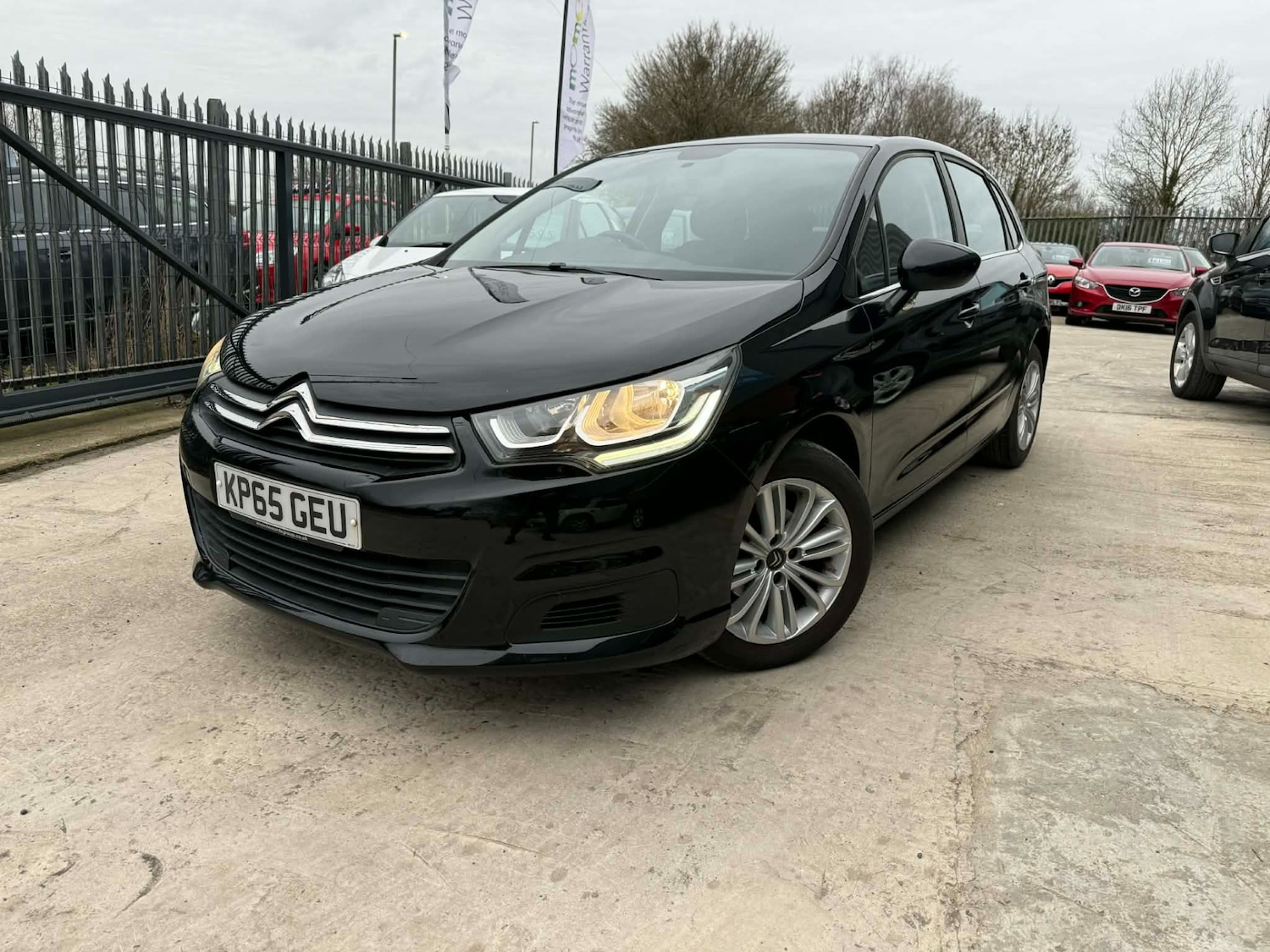 Used Citroen C4 2015 for sale - 77630860: Photo 2