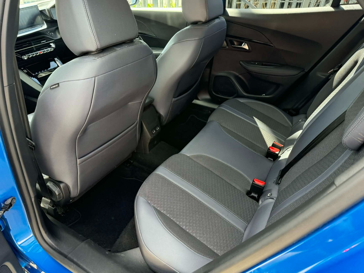 Used Peugeot 2008 2020 for sale - 78144773: Photo 12