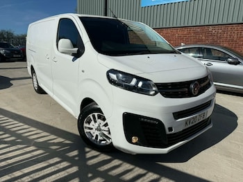 Vauxhall Vivaro feature image