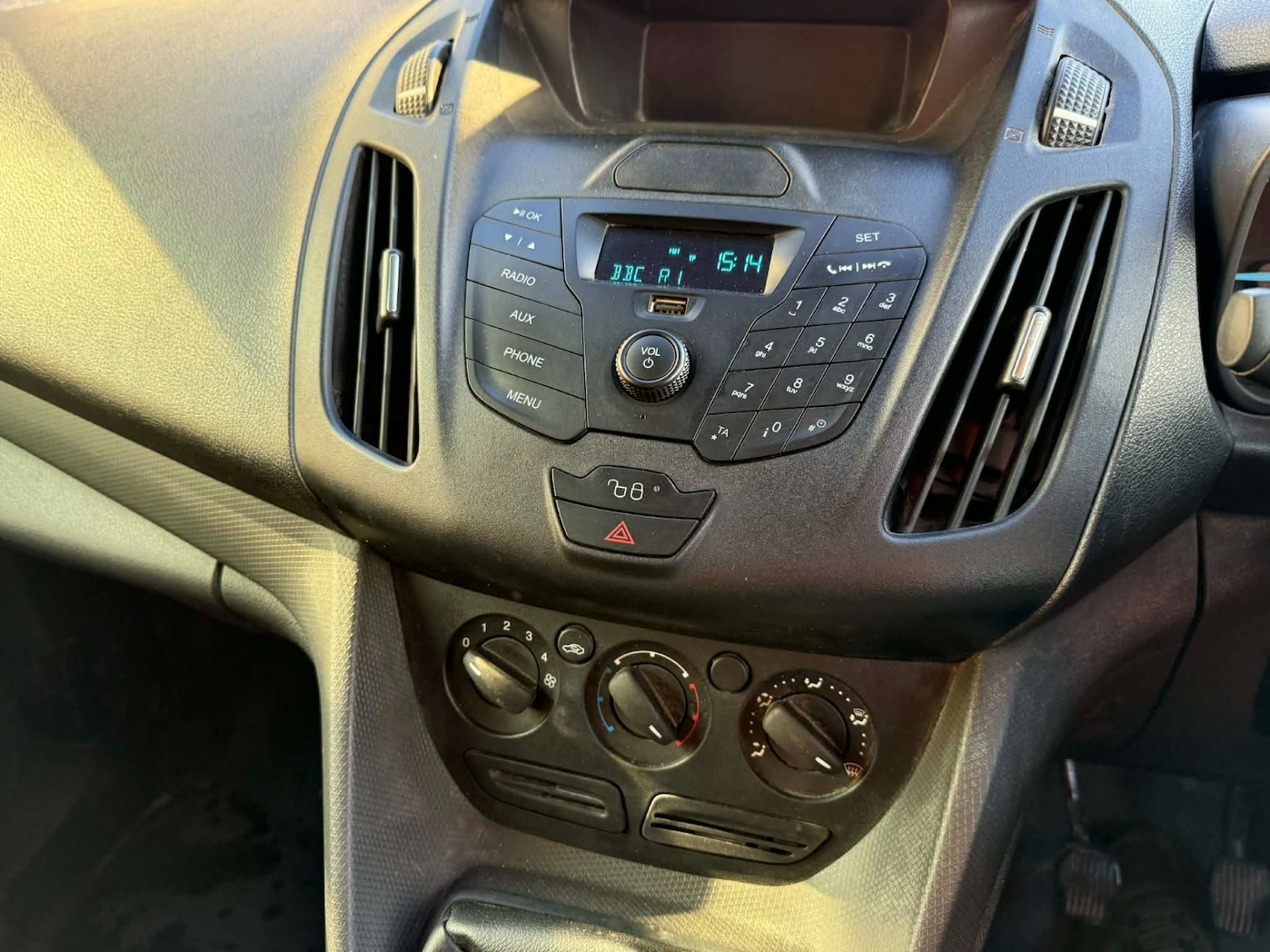 Used Ford Transit Connect 2017 for sale - 77165166: Photo 16