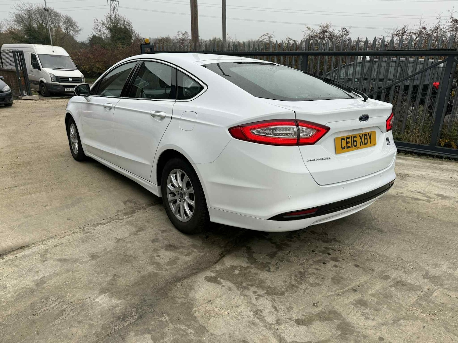 Used Ford Mondeo 2016 for sale - 76519529: Photo 8