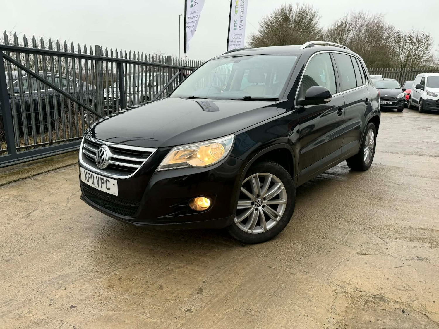 Used Volkswagen Tiguan 2011 for sale - 77225326: Photo 2