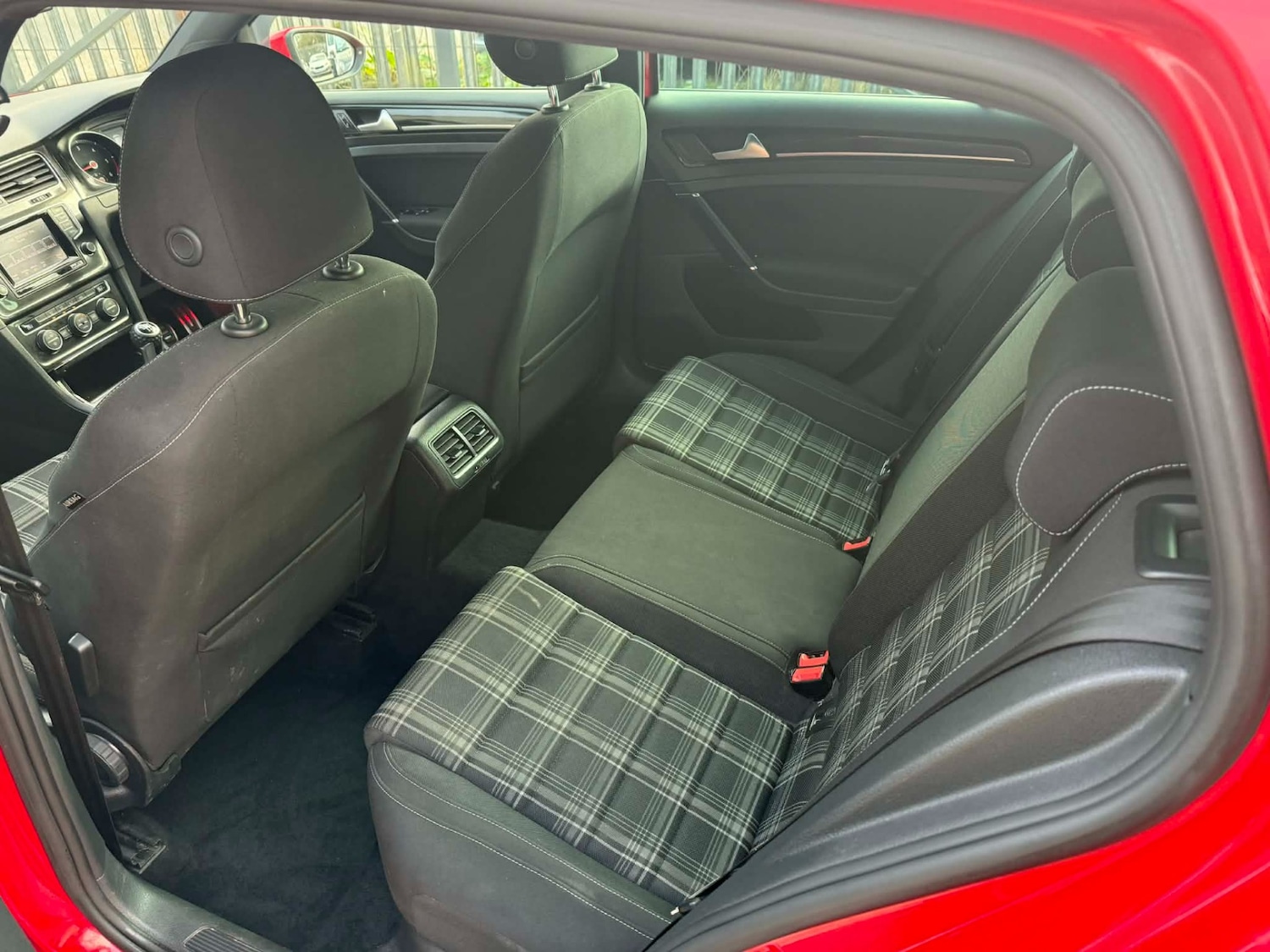 Used Volkswagen Golf 2014 for sale - 77877981: Photo 12