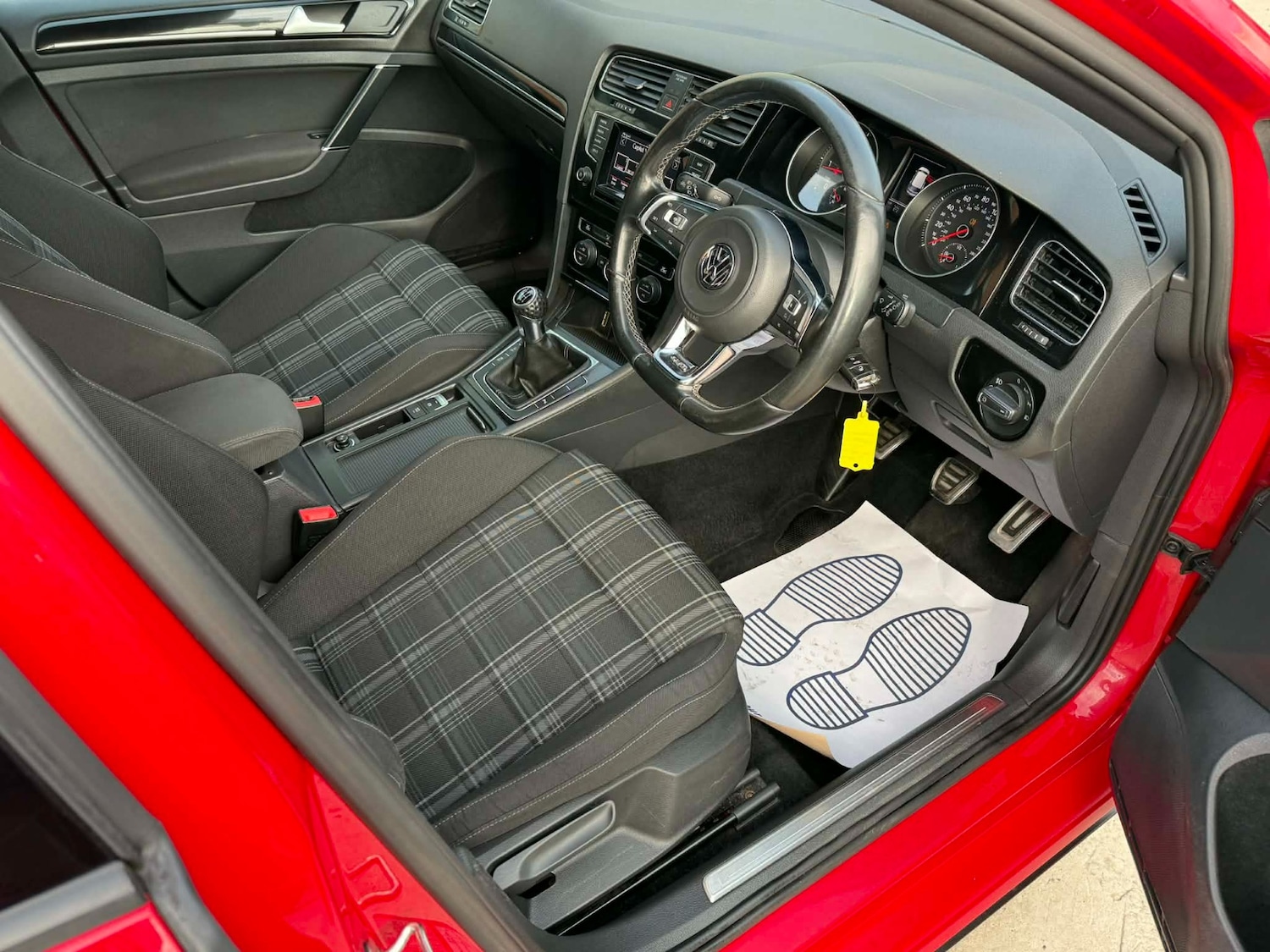 Used Volkswagen Golf 2014 for sale - 77877981: Photo 15