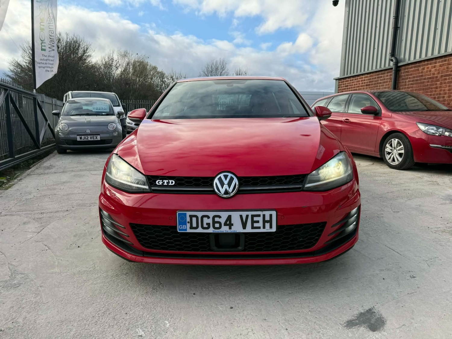 Used Volkswagen Golf 2014 for sale - 77877981: Photo 3