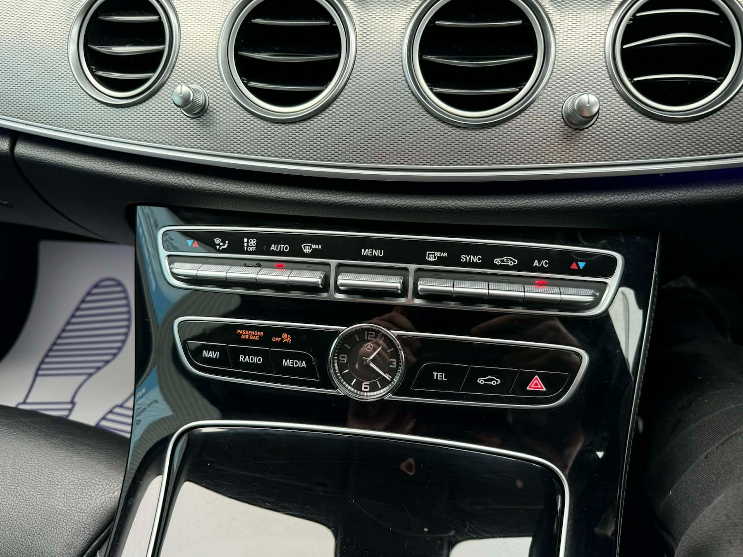 Used Mercedes-Benz E Class 2017 for sale - 77562625: Photo 20