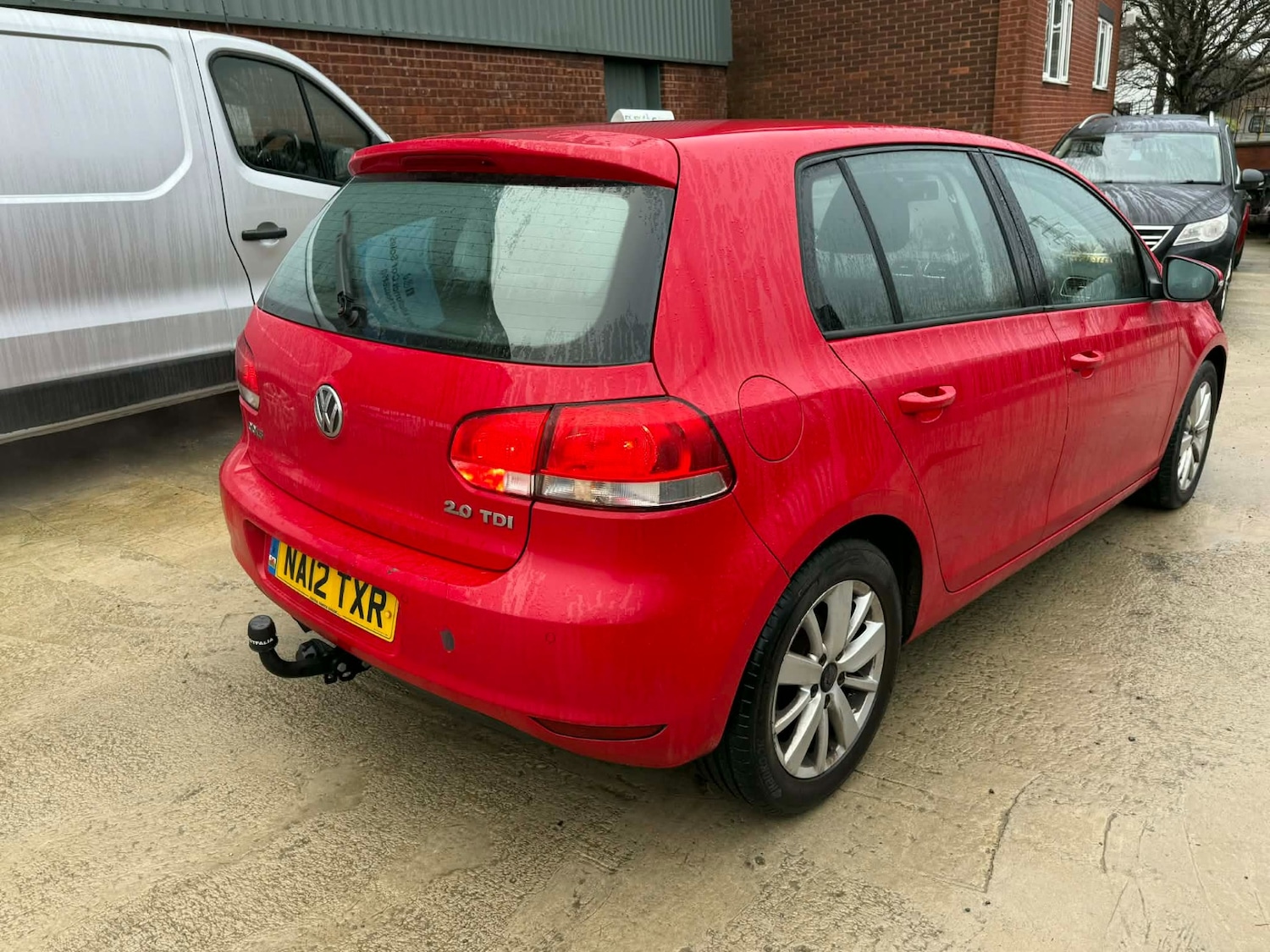 Used Volkswagen Golf 2012 for sale - 77225470: Photo 6