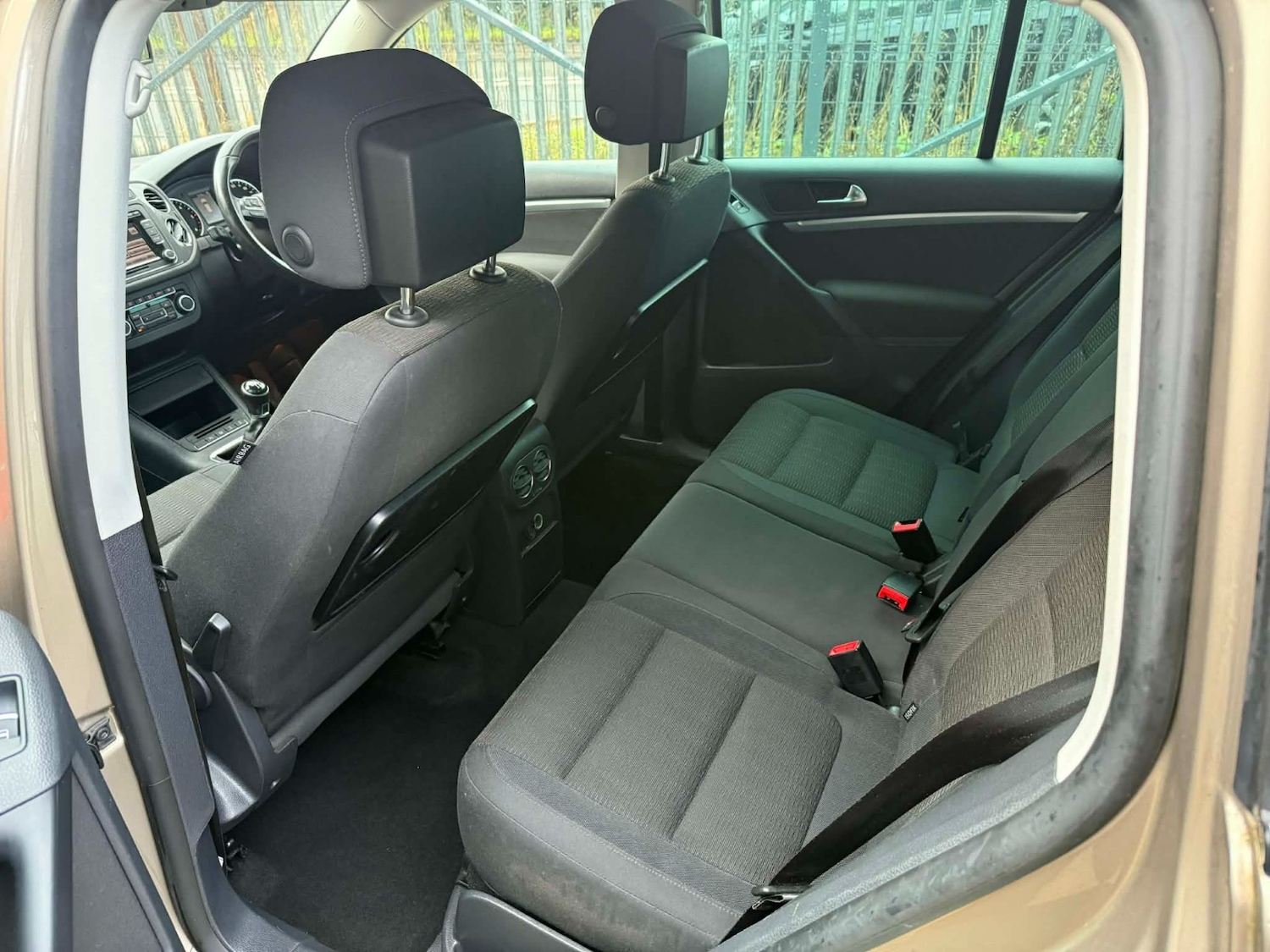 Used Volkswagen Tiguan 2012 for sale - 76847354: Photo 11