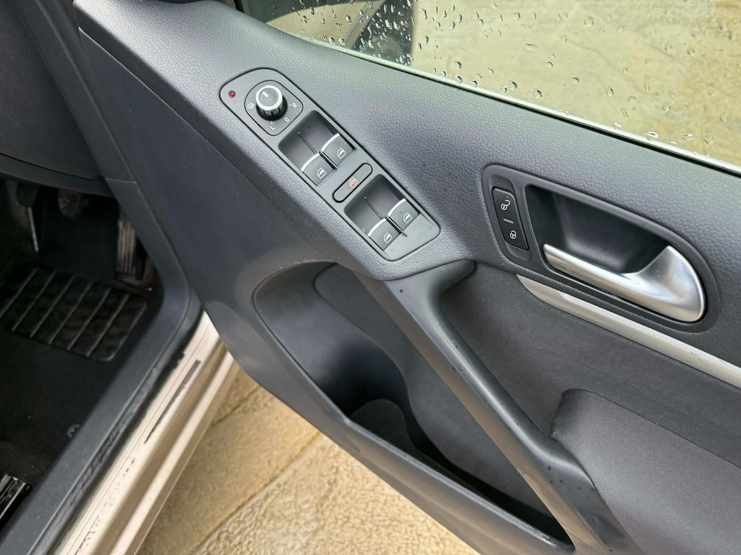 Used Volkswagen Tiguan 2012 for sale - 76847354: Photo 16