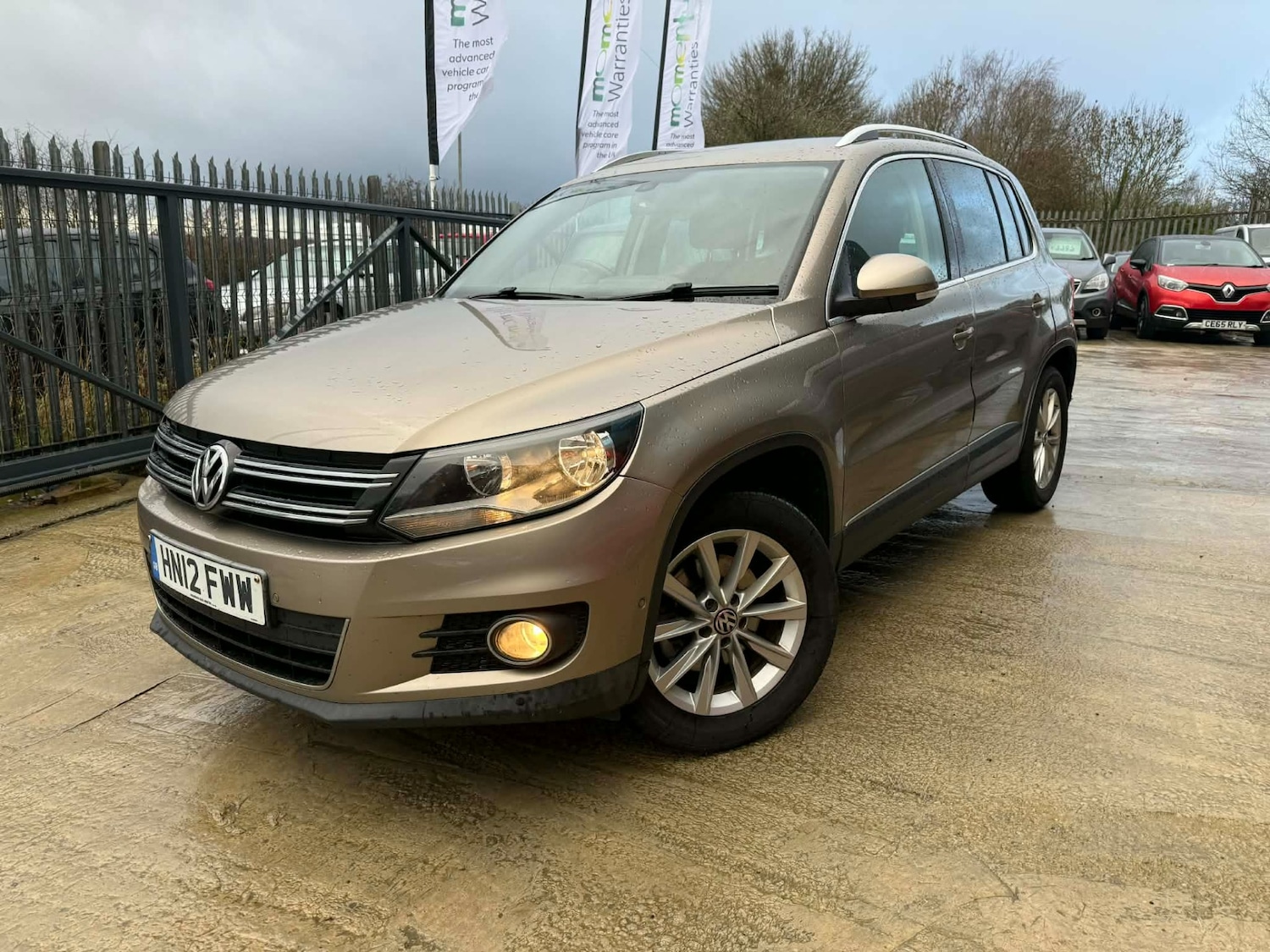 Used Volkswagen Tiguan 2012 for sale - 76847354: Photo 2